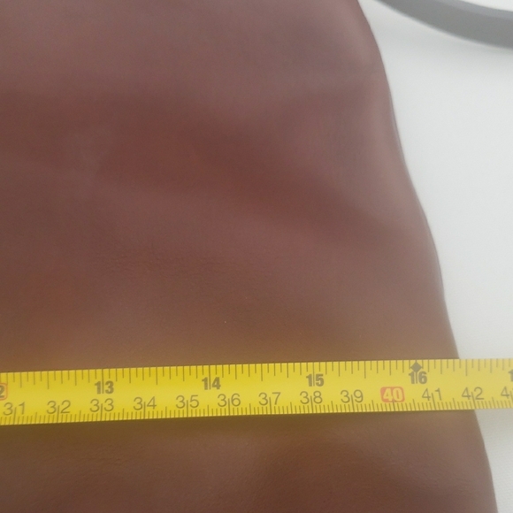 ❤Dooney & Burke Tote Bag (EUC) - Picture 14 of 16